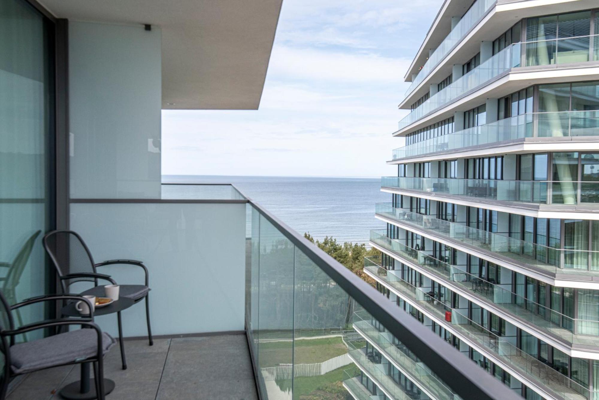 Apartamento Wave Panorama 8Th Floor Sea View Miedzyzdroje Exterior foto