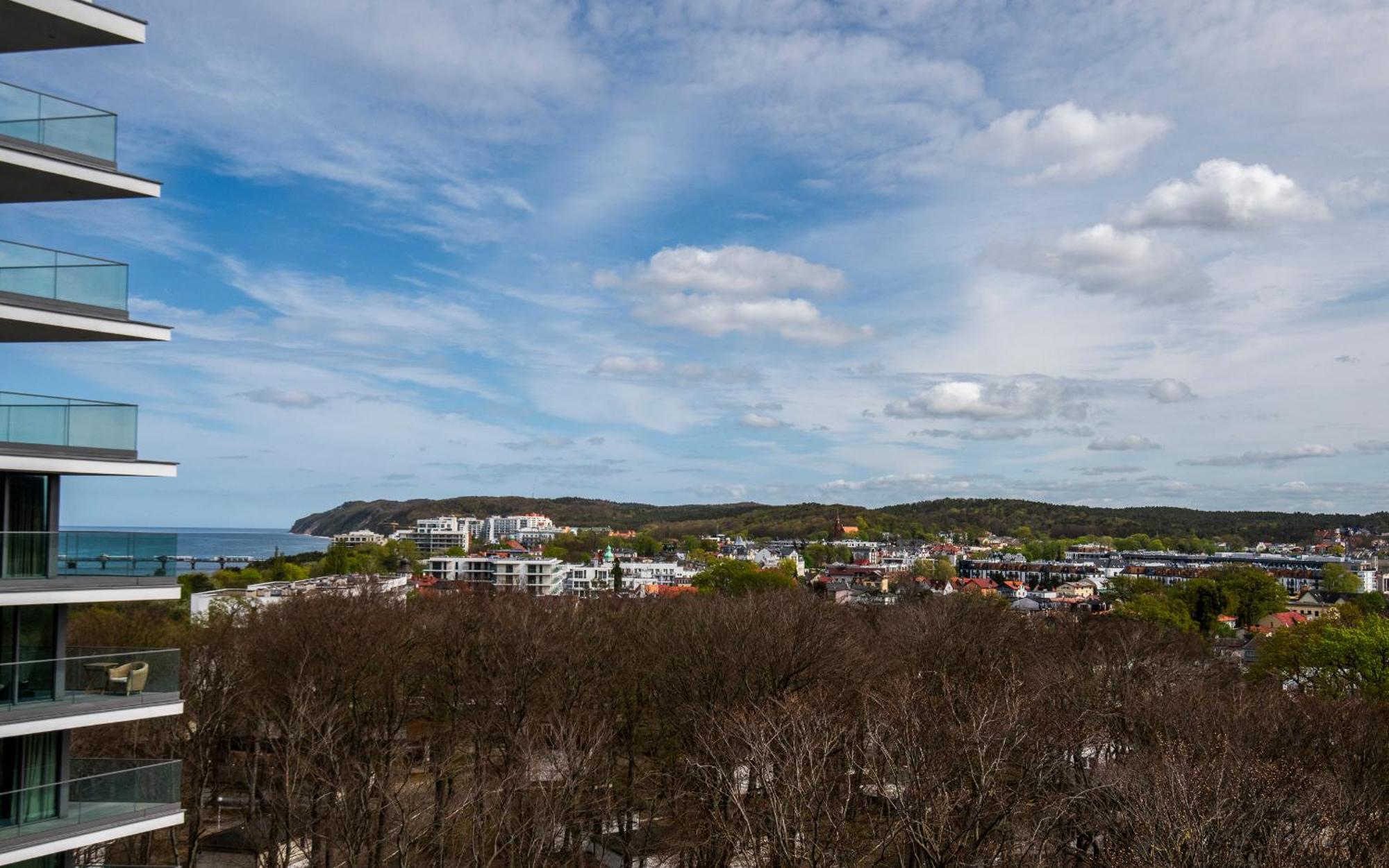 Apartamento Wave Panorama 8Th Floor Sea View Miedzyzdroje Exterior foto